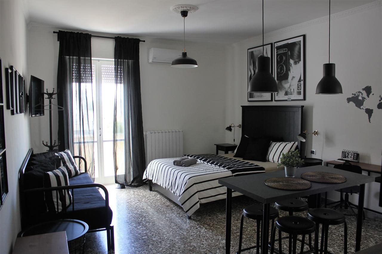 Wanderlust Lecce Exterior foto